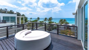 纳泰海滨复式公寓，设有小型泳池 - 2 卧/2 浴