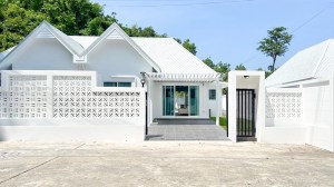 帕克洛克 (Paklok) 当代紧凑型家庭别墅 - 3 卧/3 浴