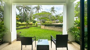拉古纳的Golf View Freehold Condo - 1 卧/1 浴