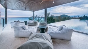 苏林海滩附近的豪华海景泳池别墅 - 11 卧/12 浴