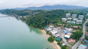 奥波绝对海滨土地