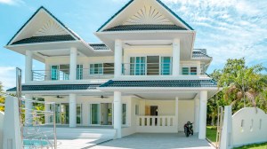 拉威白金住宅公园转角别墅 - 3 卧/3 浴