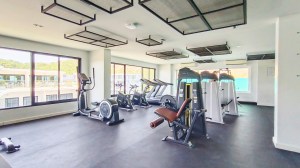 靠近奈汉海滩的舒适乌托邦公寓 - 1 卧/1 浴
