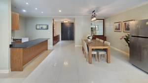 卡图的 Heritage Suites Condo 公寓，现代风格 - 2 卧/2 浴