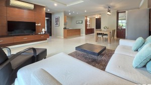 卡图的 Heritage Suites Condo 公寓，现代风格 - 2 卧/2 浴