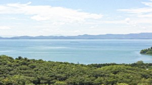 奥波广阔的近 9 莱海景地块