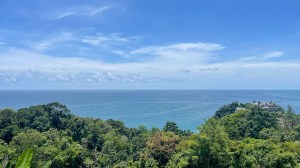 卡马拉罕见山坡海景地块