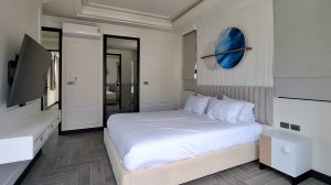 拉古娜附近新建的现代泳池别墅 - 3 卧/3 浴