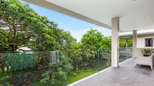 普吉岛乐古浪附近宽敞的家庭泳池别墅 - 5 卧/6 浴