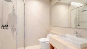 拉威现代独立家庭泳池别墅 - 3 卧/3 浴
