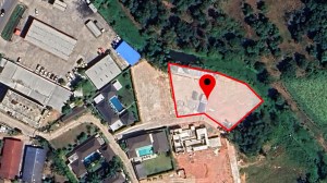 位于 Cherng Talay 的平整土地，可立即建造