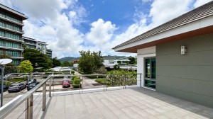 查龙现代家庭泳池别墅 - 3 卧/4 浴