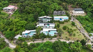帕克洛克海景山坡泳池别墅 - 4 卧/3 浴