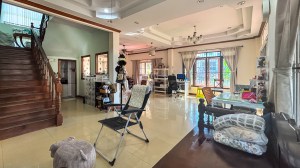 普吉镇附近温馨泰式现代住宅 - 4 卧/4 浴