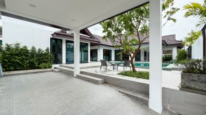 位于塔朗的宽敞家庭泳池别墅 - 3 卧/4 浴