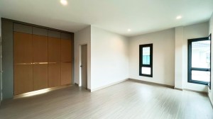 靠近BISP的舒适家庭住宅 - 4 卧/4 浴