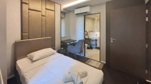 苏林海滩现代公寓 - 2 卧/2 浴