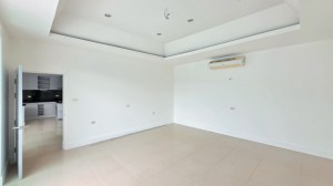 位于普吉岛，靠近UWCT和Thanyapura的独立住宅 - 4 卧/4 浴