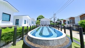 位于 Koh Kaew 的黄金地段住宅，靠近 BISP - 3 卧/2 浴
