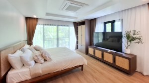 位于宁静的拉威 (Rawai) 的宽敞海景泳池别墅 - 4 卧/4 浴