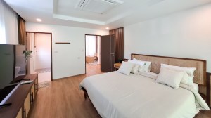 位于宁静的拉威 (Rawai) 的宽敞海景泳池别墅 - 4 卧/4 浴