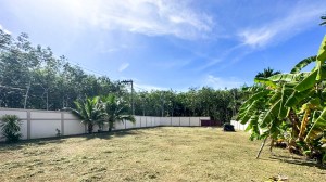 位于澳坡的迷人单层泳池别墅 - 3 卧/2 浴